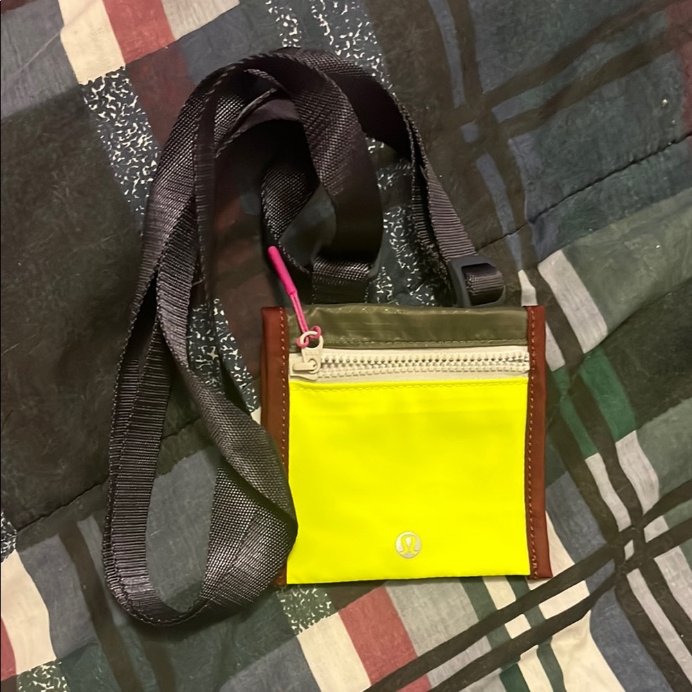 Lululemon Athletica Yellow and Brown Wallet with Minimalist Design